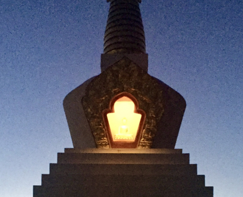 Stuba Buddhismus, Denkmal, Nachtsicht, Beleuchtung, Heiligtum